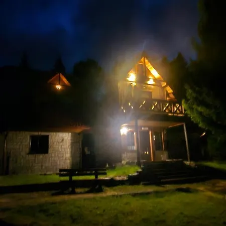 Szepty Lasu Gasthuis